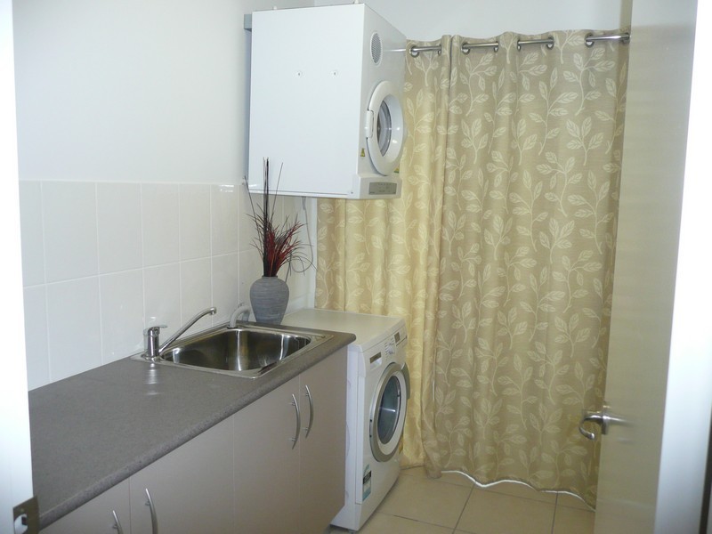 12 James Cook Drive, Rural View QLD 4740