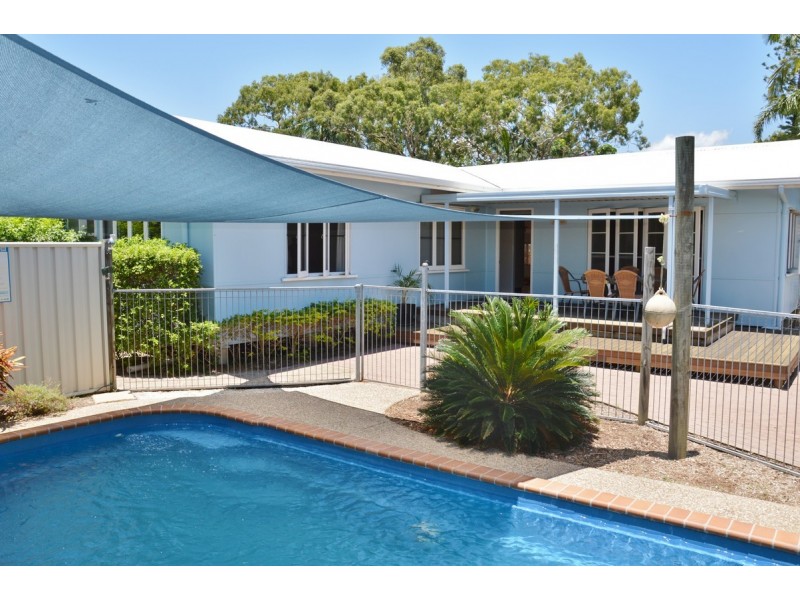 12 Pheasant Street, Slade Point QLD 4740