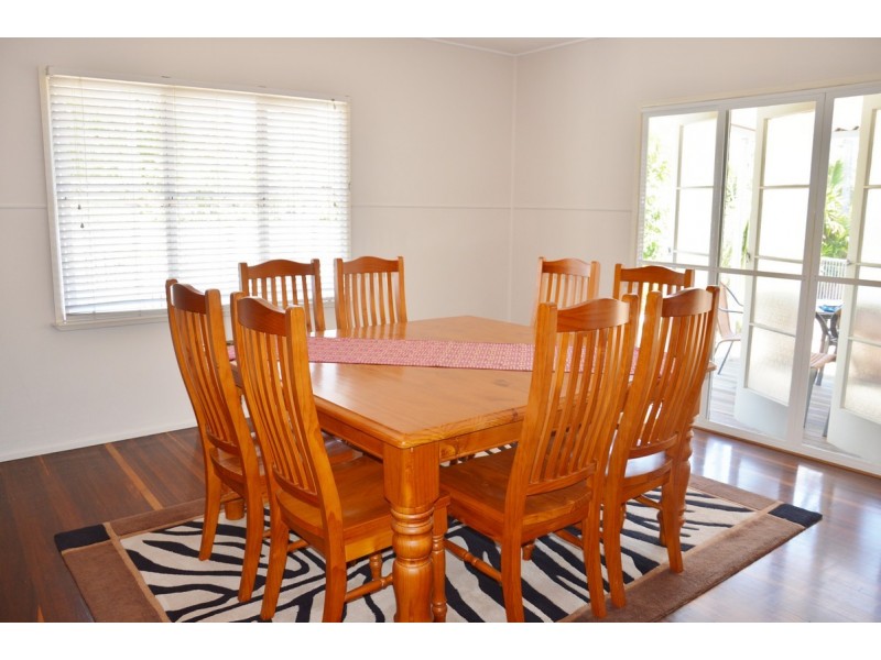 12 Pheasant Street, Slade Point QLD 4740