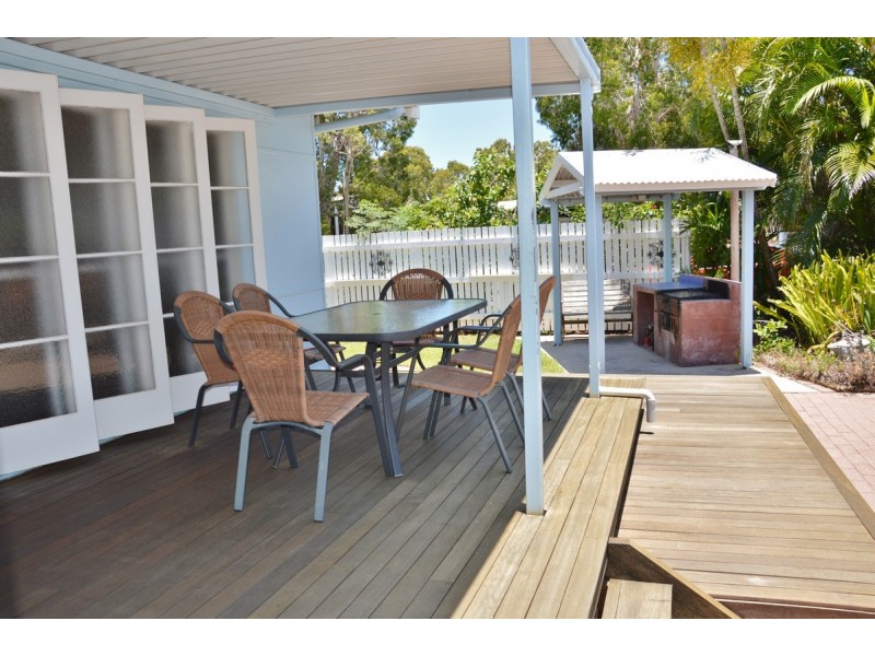 12 Pheasant Street, Slade Point QLD 4740
