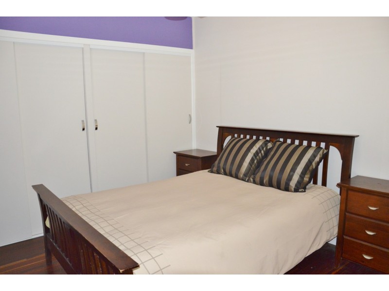 12 Pheasant Street, Slade Point QLD 4740