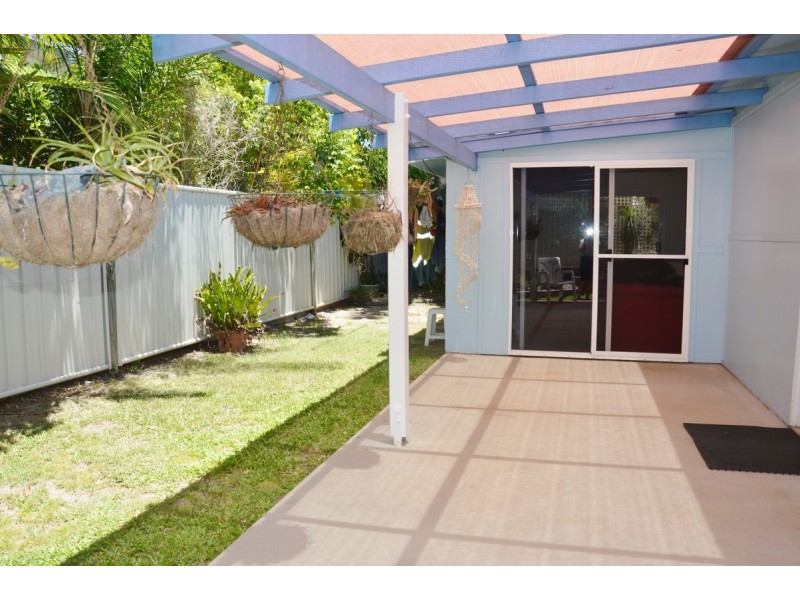 12 Pheasant Street, Slade Point QLD 4740