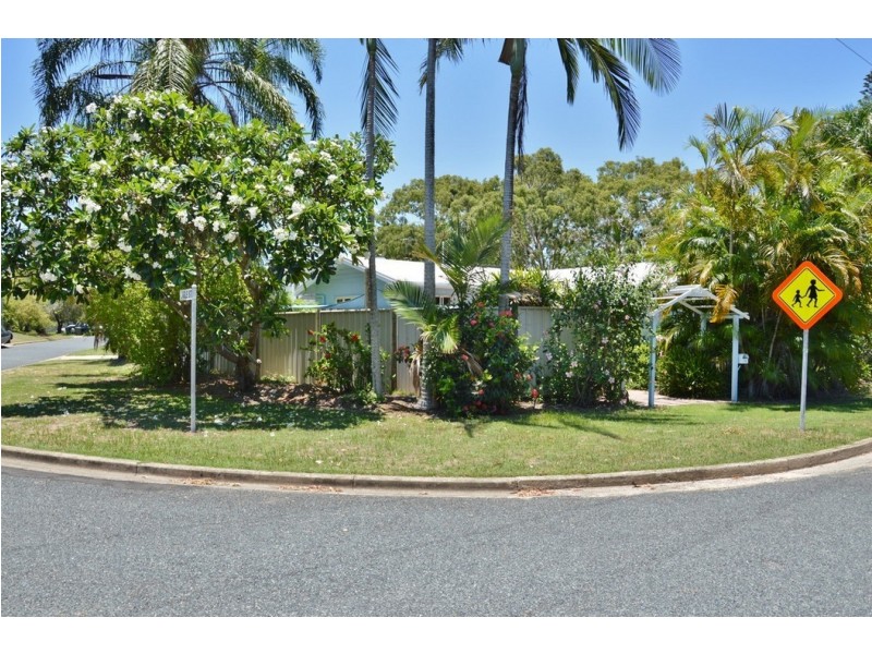 12 Pheasant Street, Slade Point QLD 4740