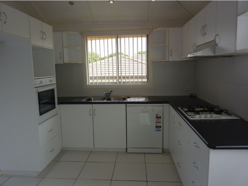 425 Shakespeare Street, West Mackay QLD 4740