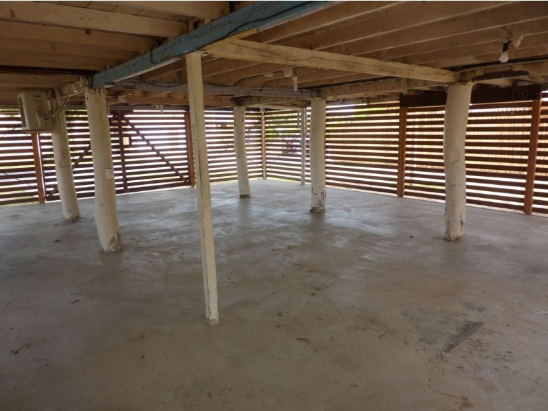 425 Shakespeare Street, West Mackay QLD 4740