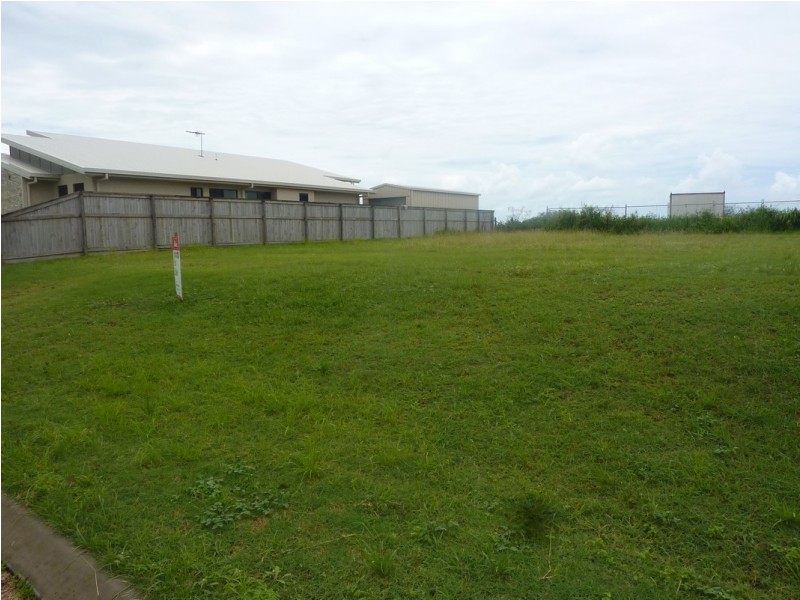 11 Iluka Avenue, East Mackay QLD 4740
