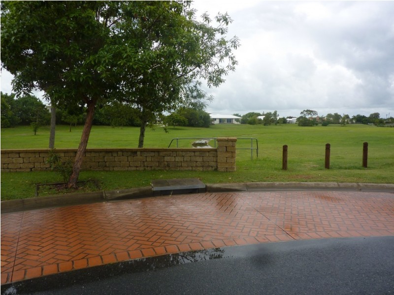 11 Iluka Avenue, East Mackay QLD 4740