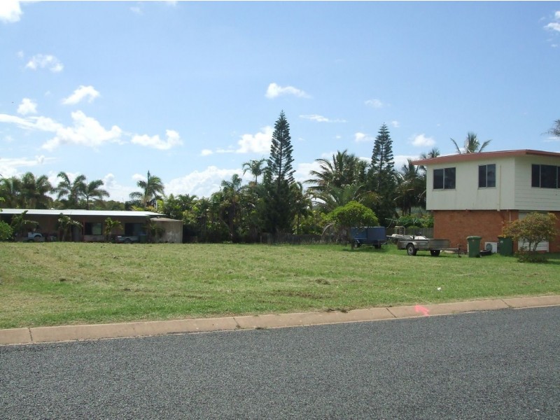 24 Rasmussen Avenue, Hay Point QLD 4740