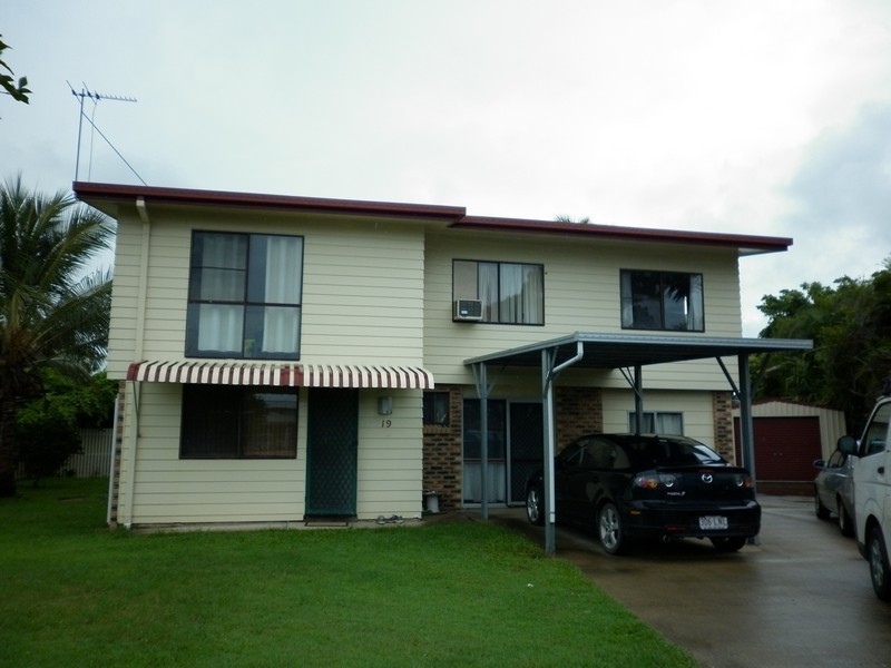 19 Wallace Court, South Mackay QLD 4740