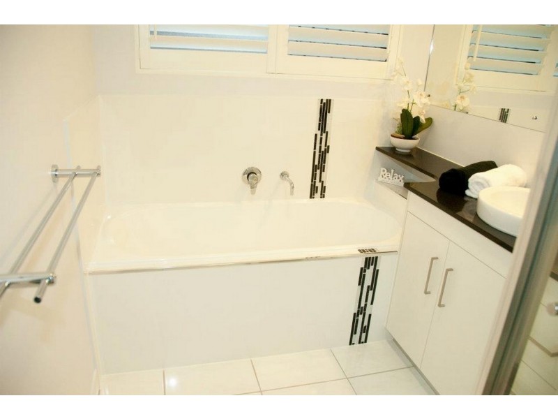 38 Sonoran Street, Rural View QLD 4740