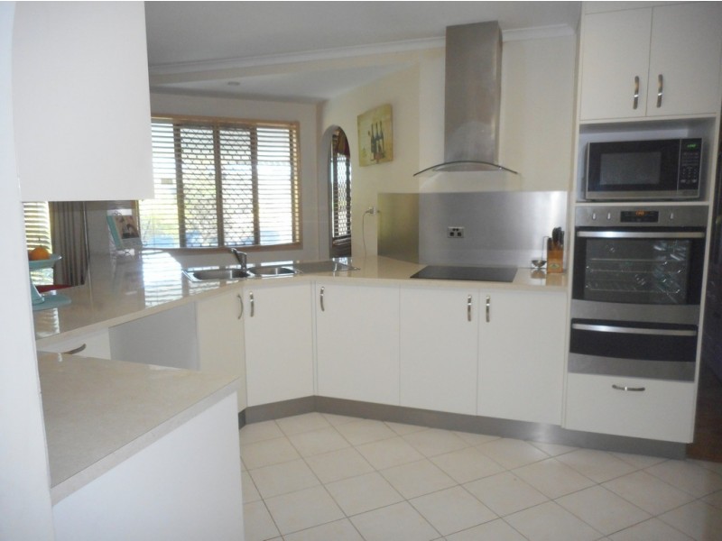 46 Primrose Road, Finch Hatton QLD 4756