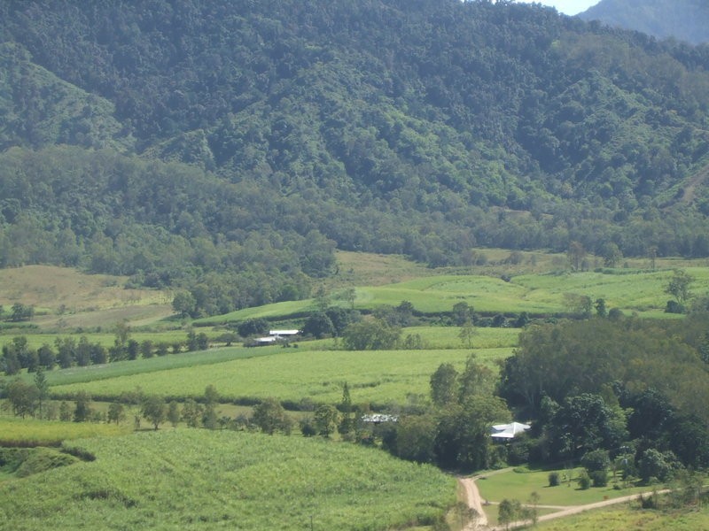 46 Primrose Road, Finch Hatton QLD 4756