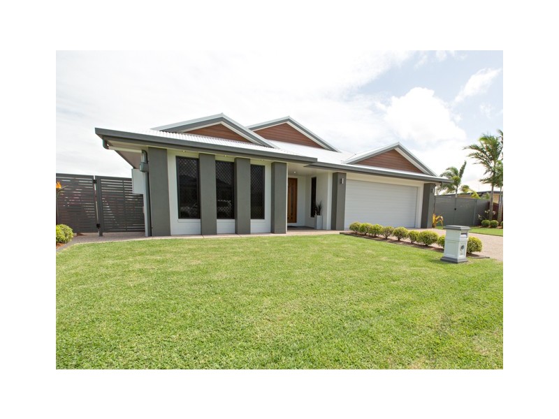 12 Pauline Street, Mackay, Walkerston QLD 4751