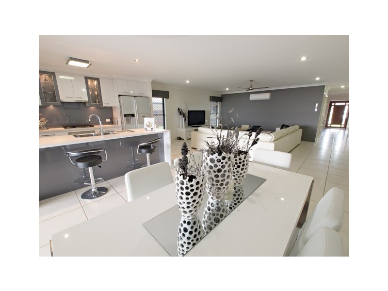 12 Pauline Street, Mackay, Walkerston QLD 4751