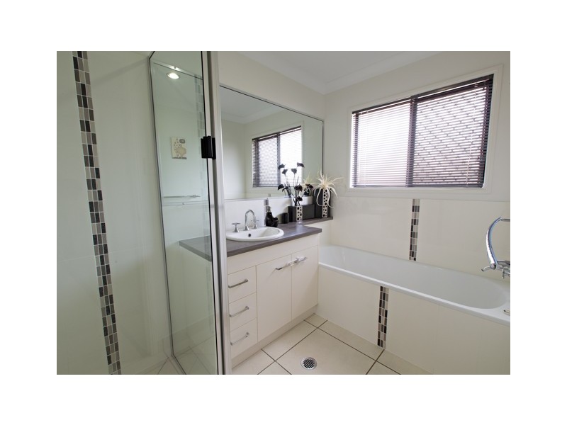 12 Pauline Street, Mackay, Walkerston QLD 4751