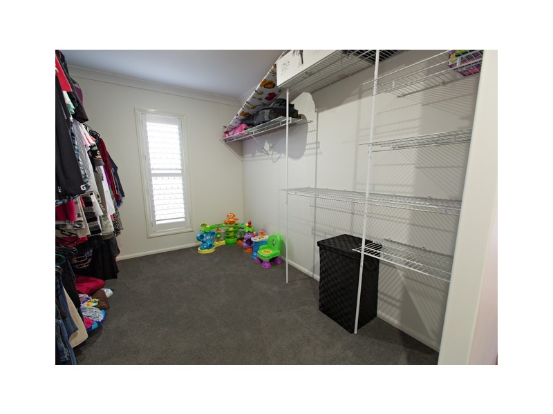 12 Pauline Street, Mackay, Walkerston QLD 4751