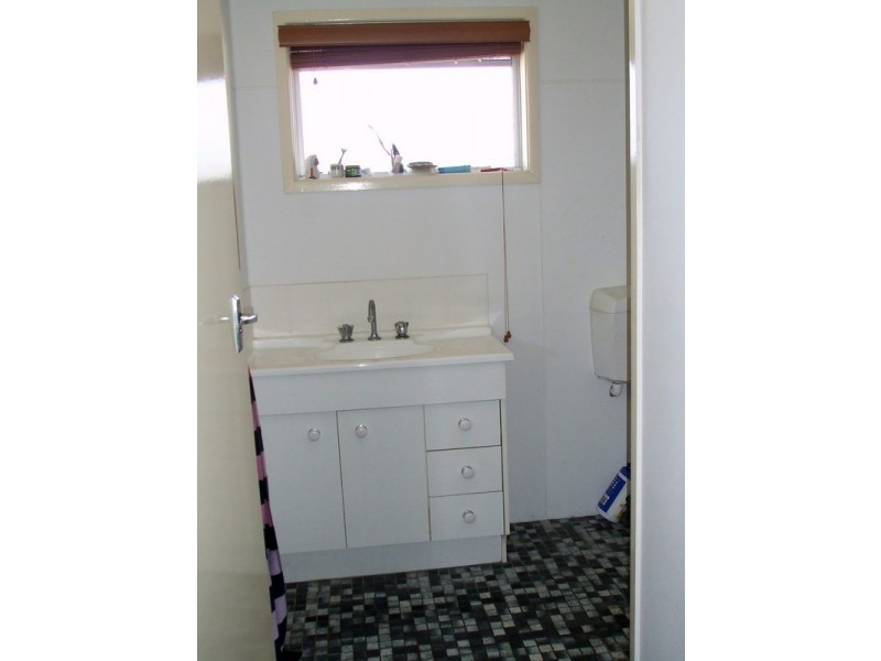 1/18 Meadow Street, North Mackay QLD 4740