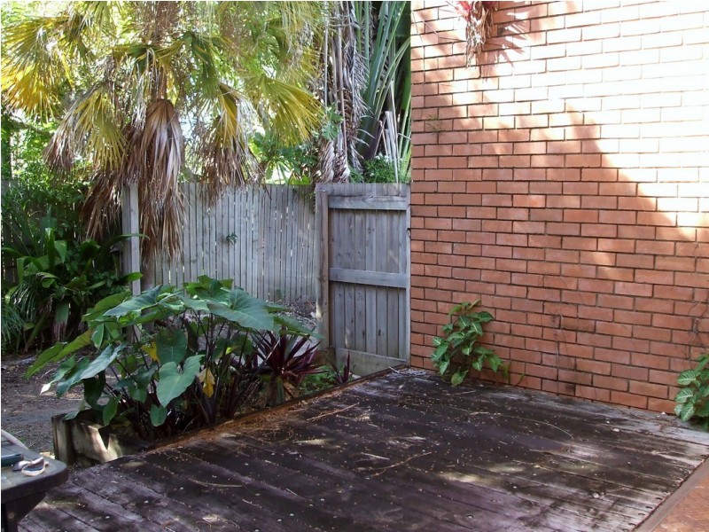 1/18 Meadow Street, North Mackay QLD 4740