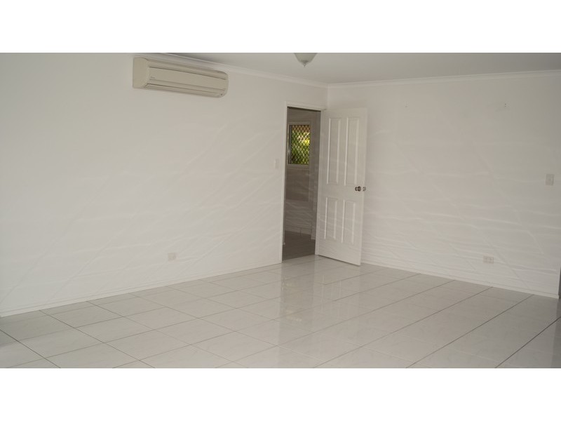 84 Bradman Drive, Glenella QLD 4740