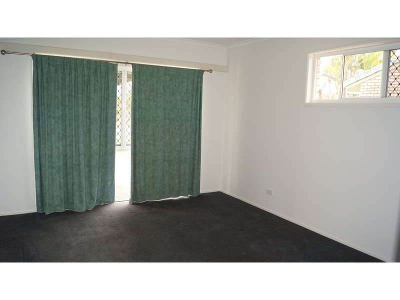 84 Bradman Drive, Glenella QLD 4740