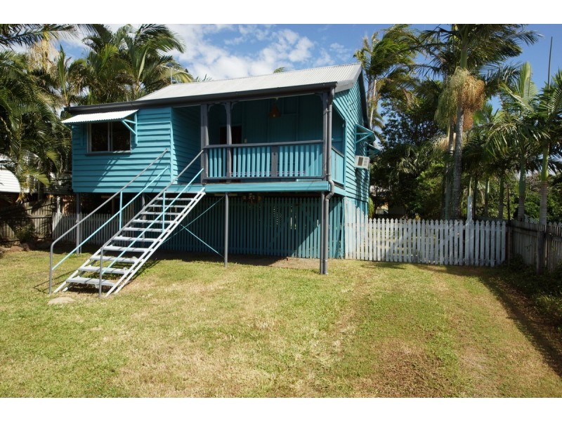 14 McIntyre Street, Mackay QLD 4740