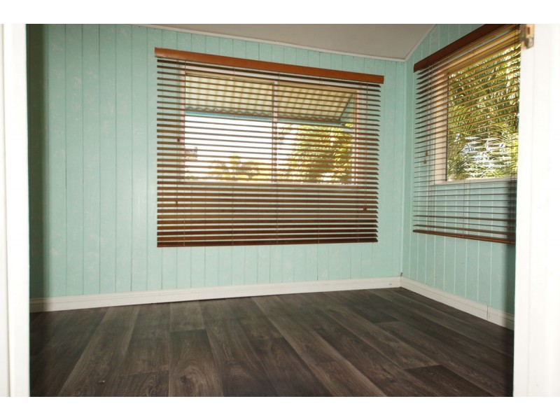 14 McIntyre Street, Mackay QLD 4740