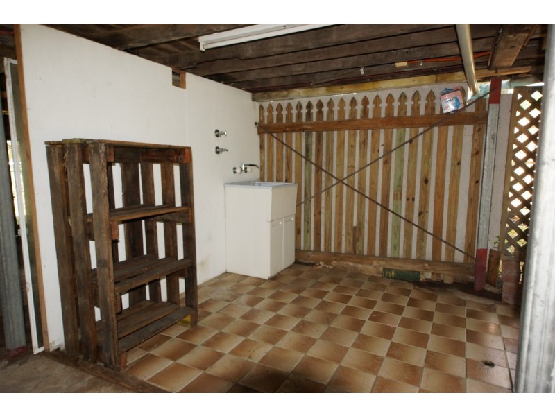 14 McIntyre Street, Mackay QLD 4740