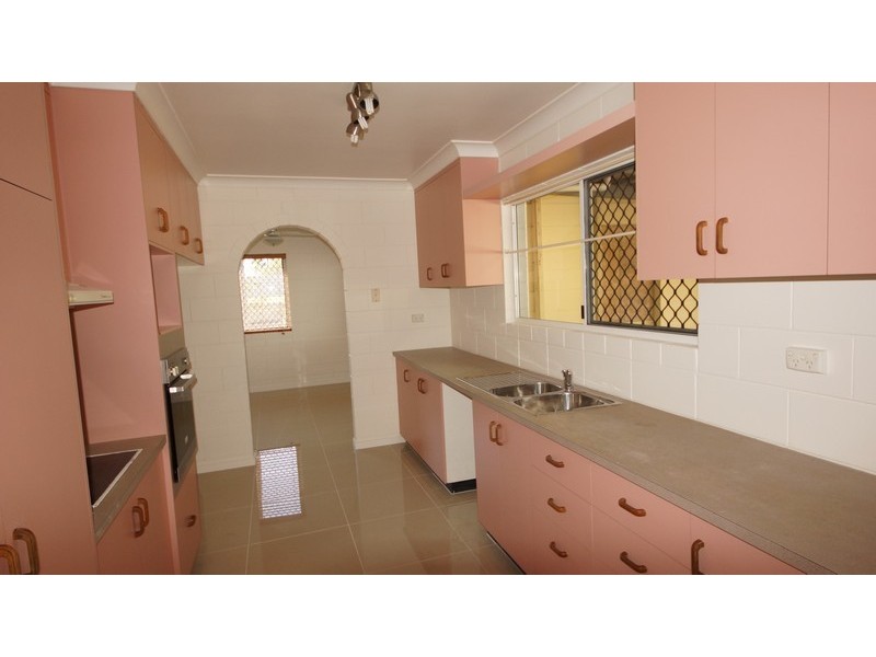 39 Fernleigh Avenue, Andergrove QLD 4740