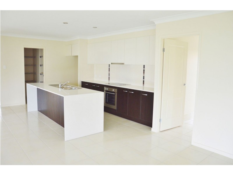 14 Sheedy Crescent, Marian QLD 4753