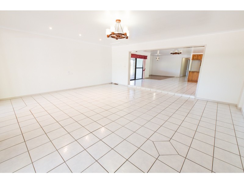 32 Nindavale Avenue, Nindaroo QLD 4740