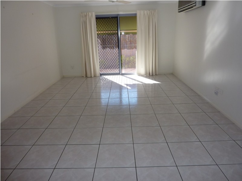 3/5 Macdonald Street, South Mackay QLD 4740