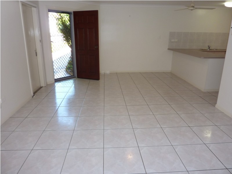 3/5 Macdonald Street, South Mackay QLD 4740