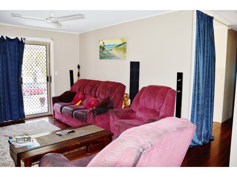 10 Pheasant Street, Slade Point QLD 4740