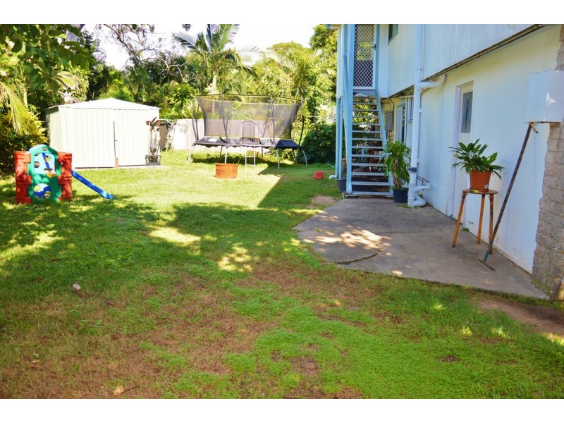 10 Pheasant Street, Slade Point QLD 4740