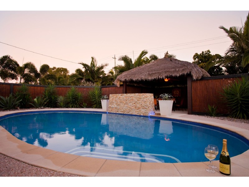 13-15 Slade Esplanade, Mackay QLD 4740