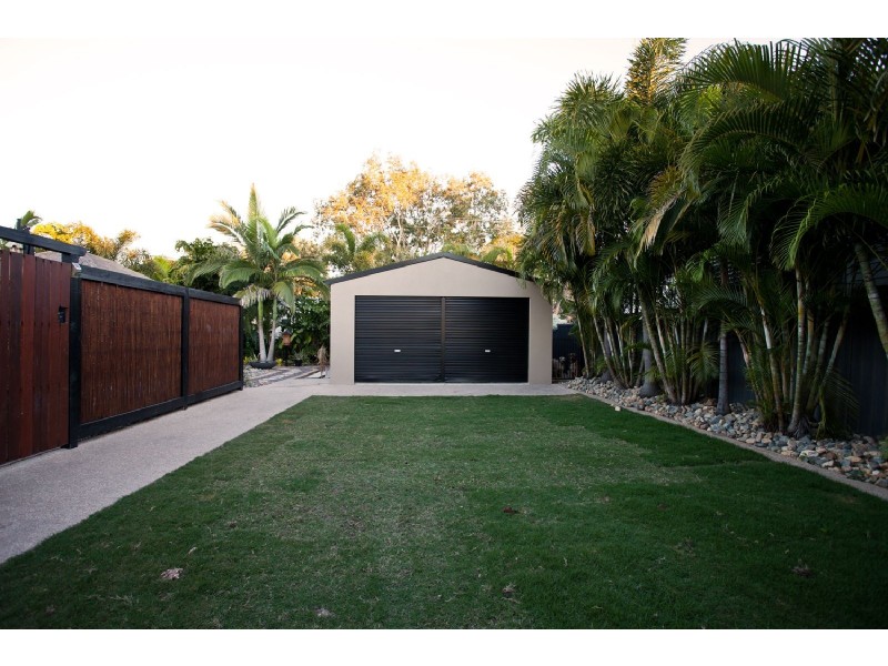 13-15 Slade Esplanade, Mackay QLD 4740