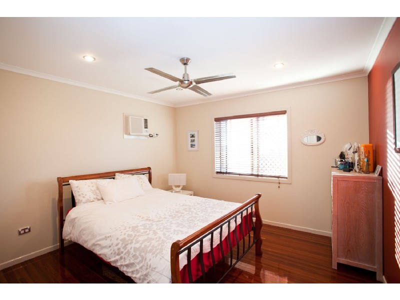 13-15 Slade Esplanade, Mackay QLD 4740