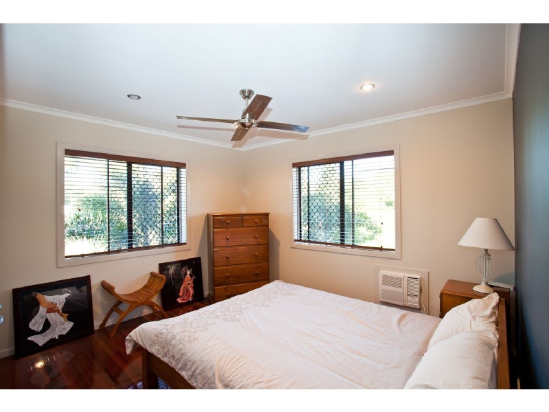 13-15 Slade Esplanade, Mackay QLD 4740