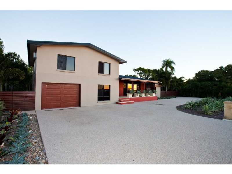 13-15 Slade Esplanade, Mackay QLD 4740