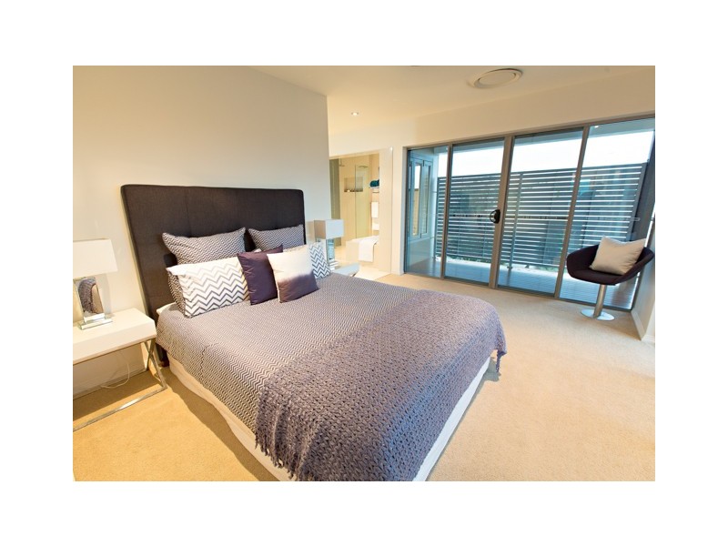 15 Seafarer Court, Blacks Beach QLD 4740