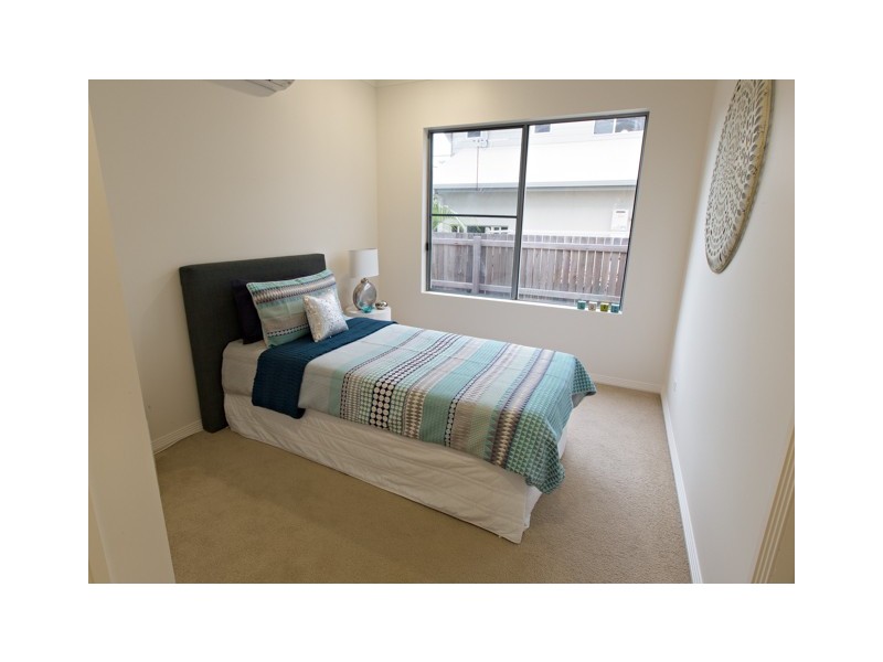 15 Seafarer Court, Blacks Beach QLD 4740