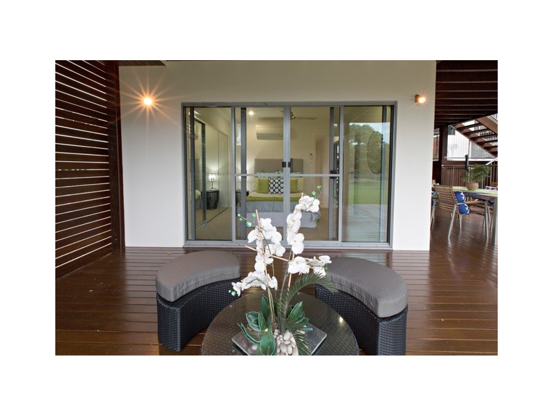 15 Seafarer Court, Blacks Beach QLD 4740