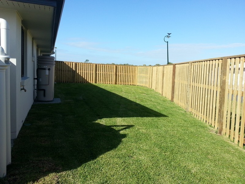 14 Scarborough Circuit, Blacks Beach QLD 4740