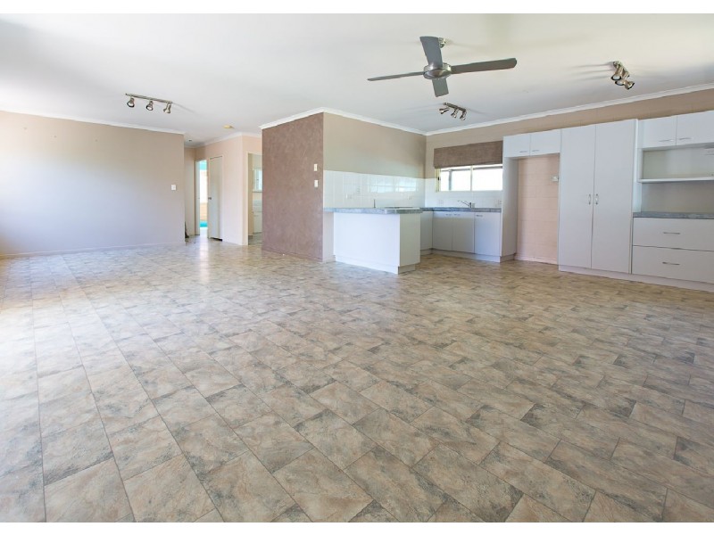 70 Archibald Street, South Mackay QLD 4740