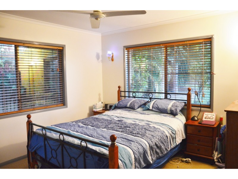 13 Pardoe Street, Bucasia QLD 4750
