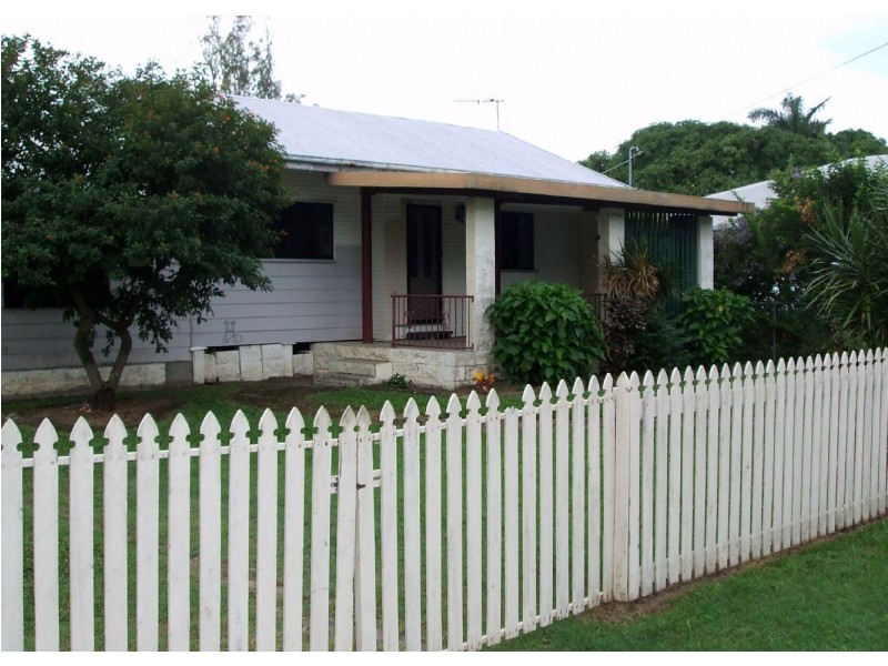 16 Tait Street, West Mackay QLD 4740