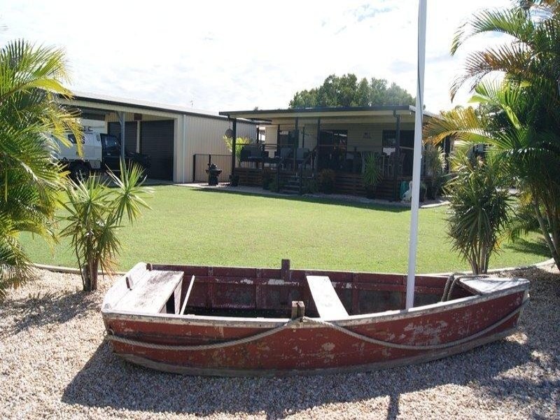 2 Joyce Court, Mcewens Beach QLD 4740