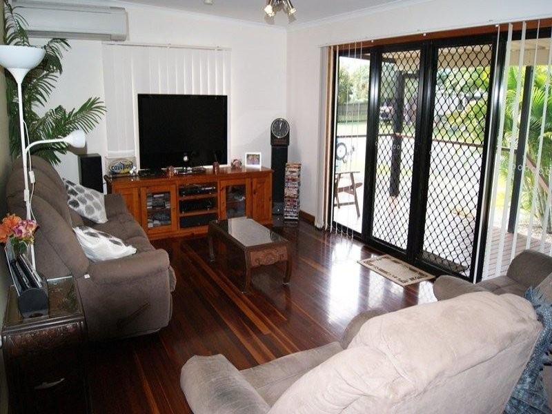 2 Joyce Court, Mcewens Beach QLD 4740