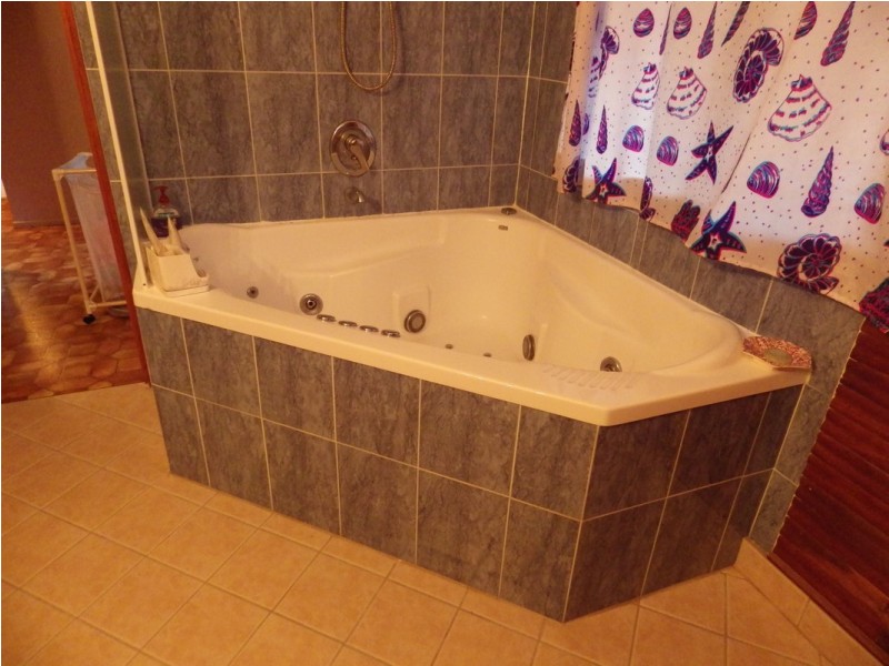 2 Williams Avenue, Bucasia QLD 4750