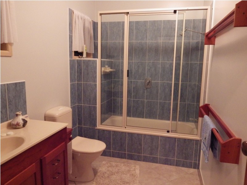 2 Williams Avenue, Bucasia QLD 4750